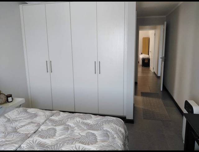 2 BEDROOM APARTMENT TO LET IN POINT WATERFRONT